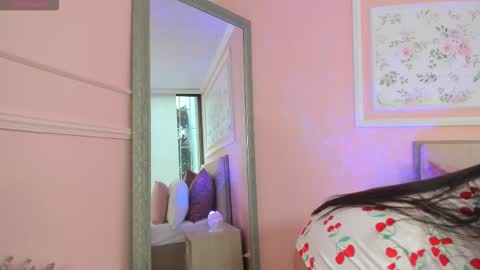 Dulce online show from 12-02-25, 09:43