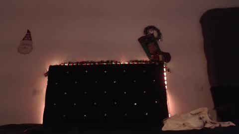 Snapshot of dulcepasion2025 chatting on 12-16-25, 07:30 dulce online show from 12-16-25, 07:30