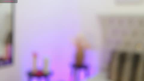 Dulcey online show from 09-11-25, 05:51