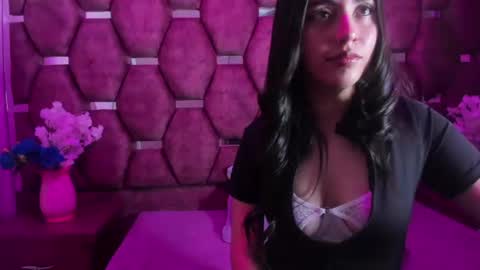 Dulcineaa19 online show from 06-26-26, 02:32
