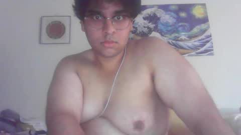 dumbtrapsissy online show from 12-28-24, 07:22