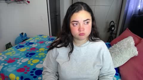 Nicole   online show from 12-18-25, 06:47