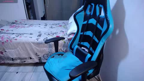 Nicole   online show from 03-19-26, 09:19