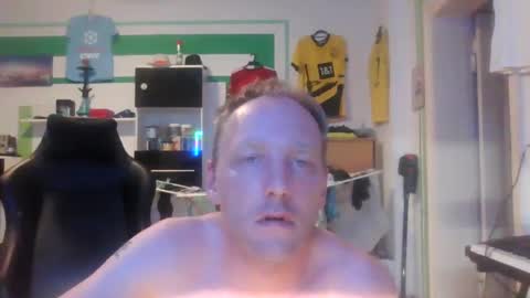 Snapshot of dunky_31 chatting on 03-10-25, 11:16 dunky_31 online show from 03-10-25, 11:16