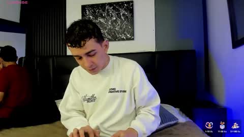 Snapshot of duolust chatting on 10-02-25, 11:39 Thomas and Noah online show from 10-02-25, 11:39