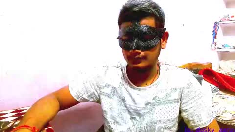 dusky_aarav online show from 11-24-25, 05:51