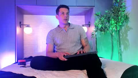 Dustin Sonne online show from 01-09-26, 03:31