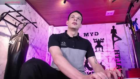 Dustin Sonne online show from 02-04-26, 03:34