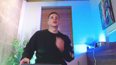 Dustin Sonne online show from 03-04-26, 03:56