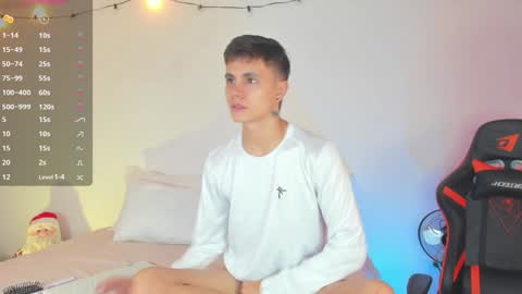 Snapshot of dustinlevine chatting on 12-04-24, 12:47 Dustin Levy online show from 12-04-24, 12:47