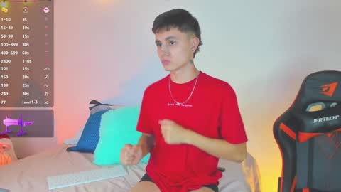 Snapshot of dustinlevine chatting on 12-19-24, 01:28 Dustin Levy online show from 12-19-24, 01:28