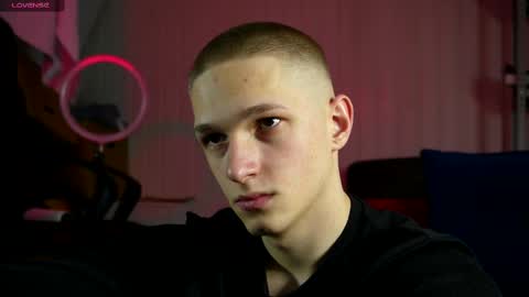 Snapshot of dustyn_fox chatting on 02-09-25, 04:50 Dustyn online show from 02-09-25, 04:50