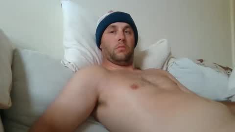 Snapshot of dustyroy09 chatting on 10-17-25, 06:38 dustyroy09 online show from 10-17-25, 06:38