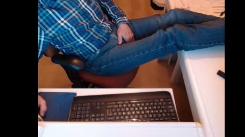 Snapshot of dutchpornking2 chatting on 01-14-25, 06:49 dutchpornking2 online show from 01-14-25, 06:49