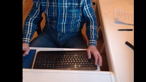 Snapshot of dutchpornking2 chatting on 02-20-25, 07:30 dutchpornking2 online show from 02-20-25, 07:30