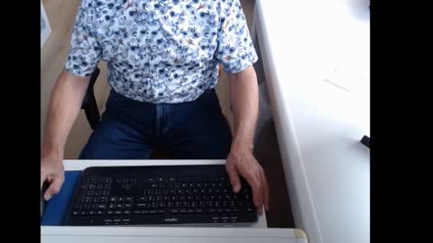 Snapshot of dutchpornking2 chatting on 09-13-25, 08:58 dutchpornking2 online show from 09-13-25, 08:58