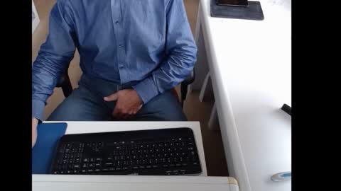 Snapshot of dutchpornking2 chatting on 09-22-25, 07:10 dutchpornking2 online show from 09-22-25, 07:10