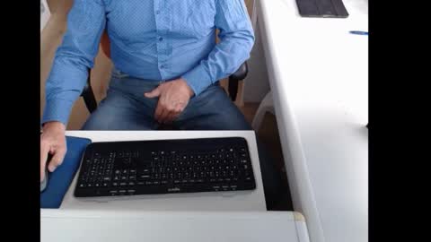 Snapshot of dutchpornking2 chatting on 10-07-25, 07:27 dutchpornking2 online show from 10-07-25, 07:27