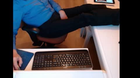 dutchpornking2 online show from 11-10-25, 07:46