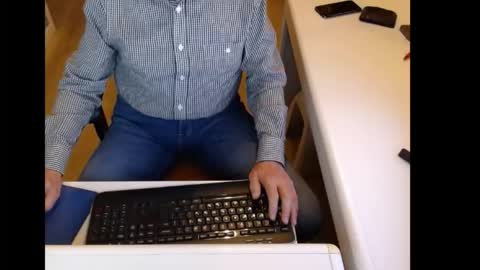 dutchpornking2 online show from 03-01-26, 07:49