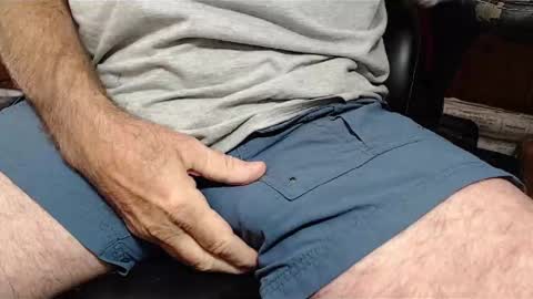 Snapshot of dvd4554 chatting on 09-20-25, 02:18 gooodcam online show from 09-20-25, 02:18