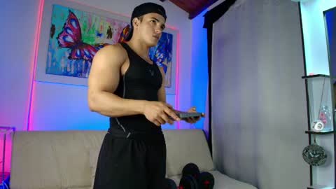 Snapshot of dwayne_esteven10 chatting on 06-20-26, 11:51 dwayne_esteven10 online show from 06-20-26, 11:51