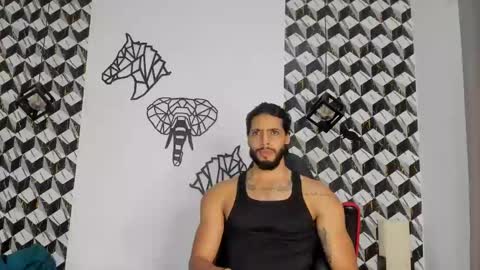 Snapshot of dwaynehoff chatting on 02-10-25, 03:57 DWAYNIE online show from 02-10-25, 03:57