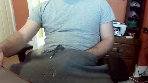 Snapshot of dweav240 chatting on 10-24-25, 07:10 dweav240 online show from 10-24-25, 07:10