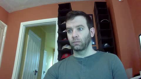 Snapshot of dweav240 chatting on 10-30-25, 05:13 dweav240 online show from 10-30-25, 05:13