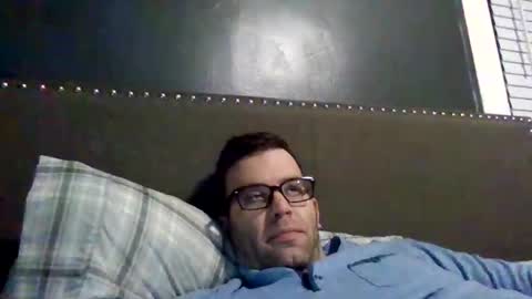 Snapshot of dweav240 chatting on 02-01-26, 01:48 dweav240 online show from 02-01-26, 01:48