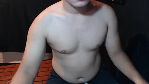 Dwight online show from 03-11-25, 04:54