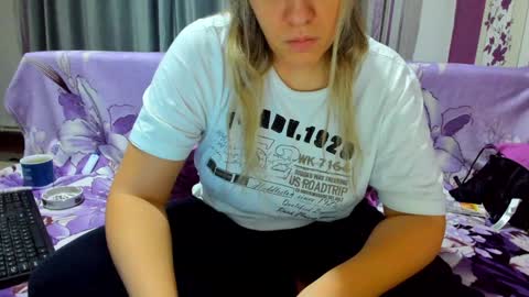dayana online show from 12-04-24, 04:54