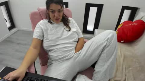 dayana online show from 02-07-26, 06:06