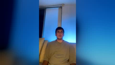 Snapshot of dylan_katelive chatting on 07-08-26, 12:15 dylan kate Live online show from 07-08-26, 12:15