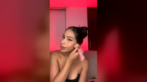 Snapshot of dylan_katelive chatting on 07-18-26, 12:48 dylan kate Live online show from 07-18-26, 12:48