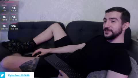 Dylan online show from 02-28-25, 11:34