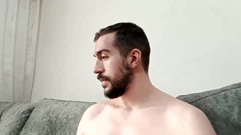 Dylan online show from 09-19-25, 06:26