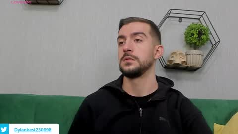 Dylan online show from 10-07-25, 09:01