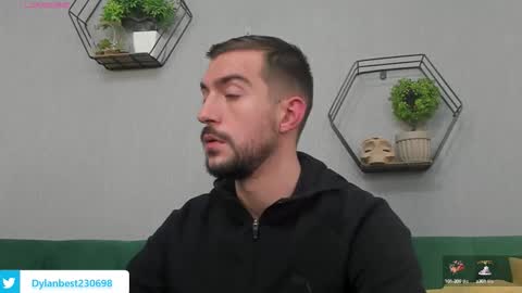 Dylan online show from 10-13-25, 01:16