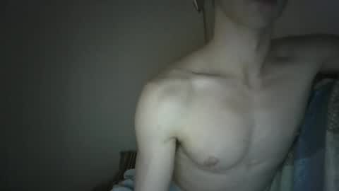 Snapshot of dylan_x0x0 chatting on 06-23-26, 01:42 dylan_x0x0 online show from 06-23-26, 01:42