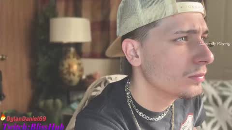 Snapshot of dylandaniel69 chatting on 01-14-25, 05:45 Dylan Daniel 7.8 online show from 01-14-25, 05:45
