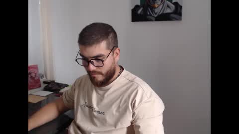 dylanhot10 online show from 09-30-25, 07:41