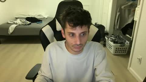 Snapshot of dylansdick90 chatting on 03-18-26, 06:05 Dylans A Dick online show from 03-18-26, 06:05