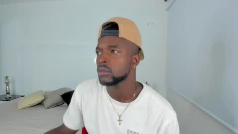 Dylan Taylor online show from 12-30-24, 03:58
