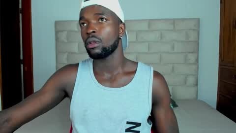 Snapshot of dylantaylor_1 chatting on 11-08-25, 11:54 Dylan Taylor online show from 11-08-25, 11:54