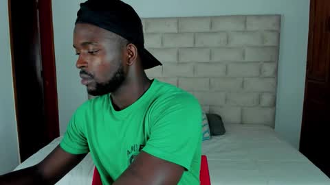 Snapshot of dylantaylor_1 chatting on 11-10-25, 12:15 Dylan Taylor online show from 11-10-25, 12:15