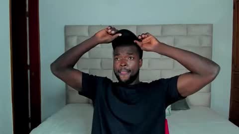 Snapshot of dylantaylor_1 chatting on 11-15-25, 12:13 Dylan Taylor online show from 11-15-25, 12:13