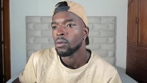 Snapshot of dylantaylor_1 chatting on 11-23-25, 12:27 Dylan Taylor online show from 11-23-25, 12:27