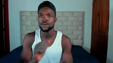 Snapshot of dylantaylor_1 chatting on 11-25-25, 12:49 Dylan Taylor online show from 11-25-25, 12:49