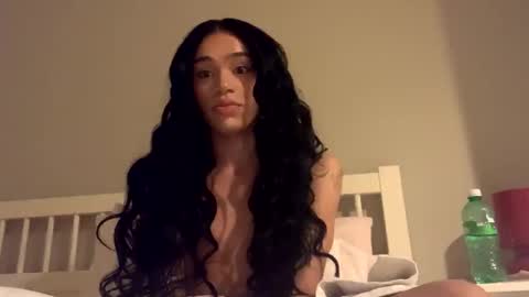 Dynasty online show from 01-04-25, 11:38